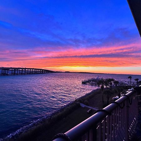 5 Star Resort 11Th Fl Stunning Sunrise 2Br 2Ba King Suite,Pools ,Shuttle Or Walk To Beach デスティン エクステリア 写真