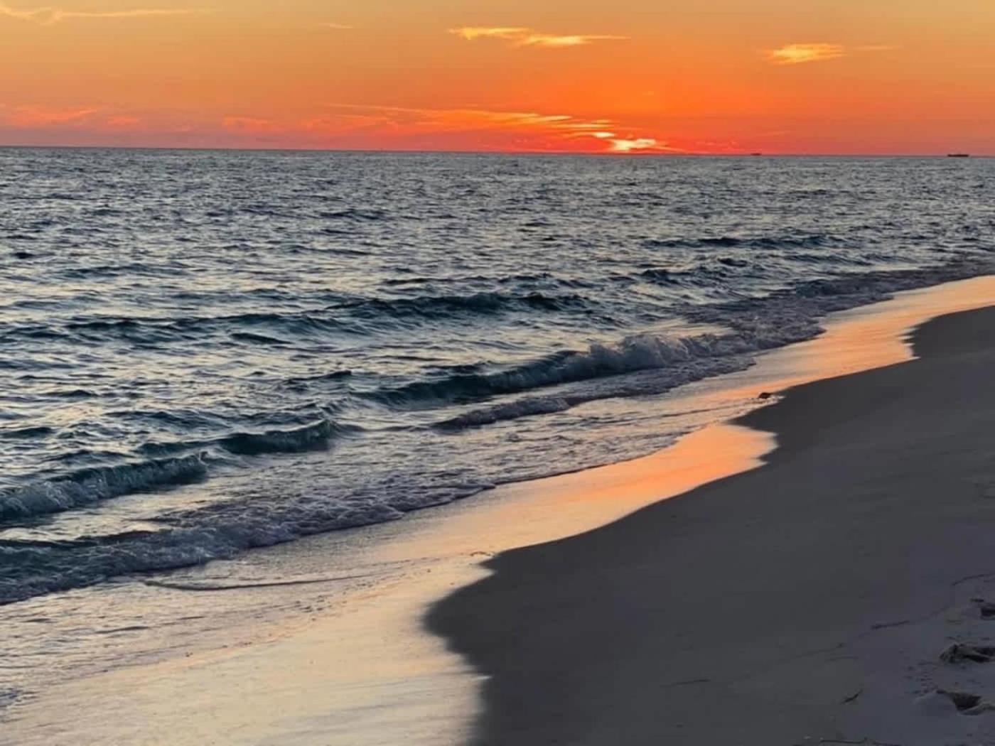 5 Star Resort 11Th Fl Stunning Sunrise 2Br 2Ba King Suite,Pools ,Shuttle Or Walk To Beach デスティン エクステリア 写真