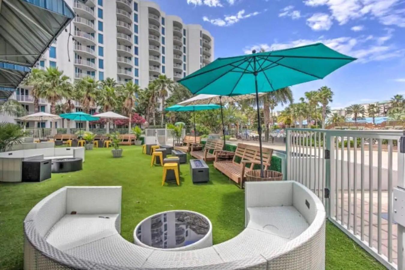5 Star Resort 11Th Fl Stunning Sunrise 2Br 2Ba King Suite,Pools ,Shuttle Or Walk To Beach デスティン エクステリア 写真